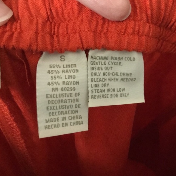 NWT~ERIKA Capri Small~Yam\Red Elastic Waist Drawstring w/ Wooden Printed Beads - Picture 8 of 8